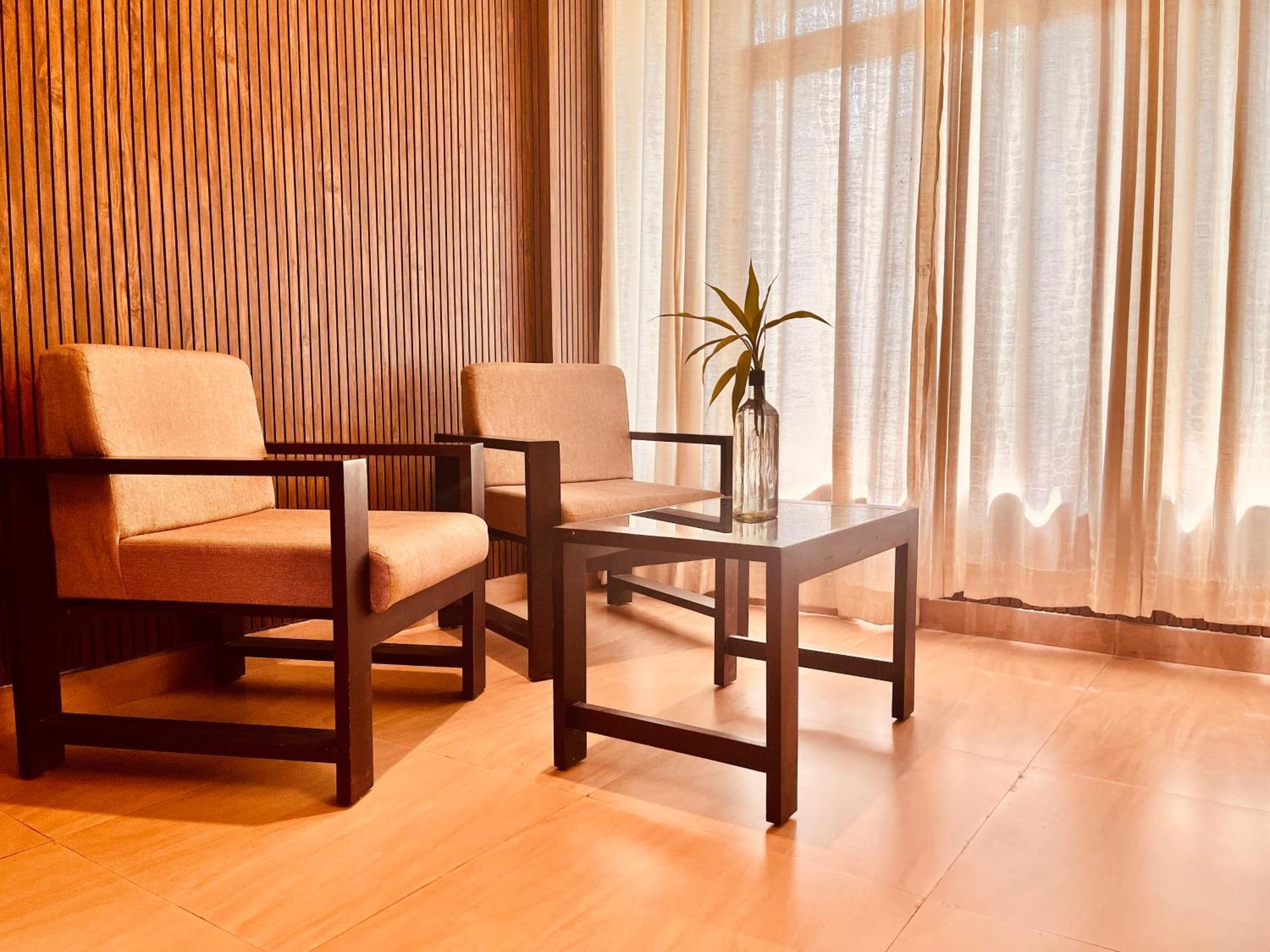 Pearl Grand Boutique Cottage In Omaxe Anandam Vrindavan - #Premium Ac Rooms With Balcony #Big Parking #Lift #Garden #Peaceful Area #Near Prem Mandir #Property Of The Year #Most Awarded Extérieur photo