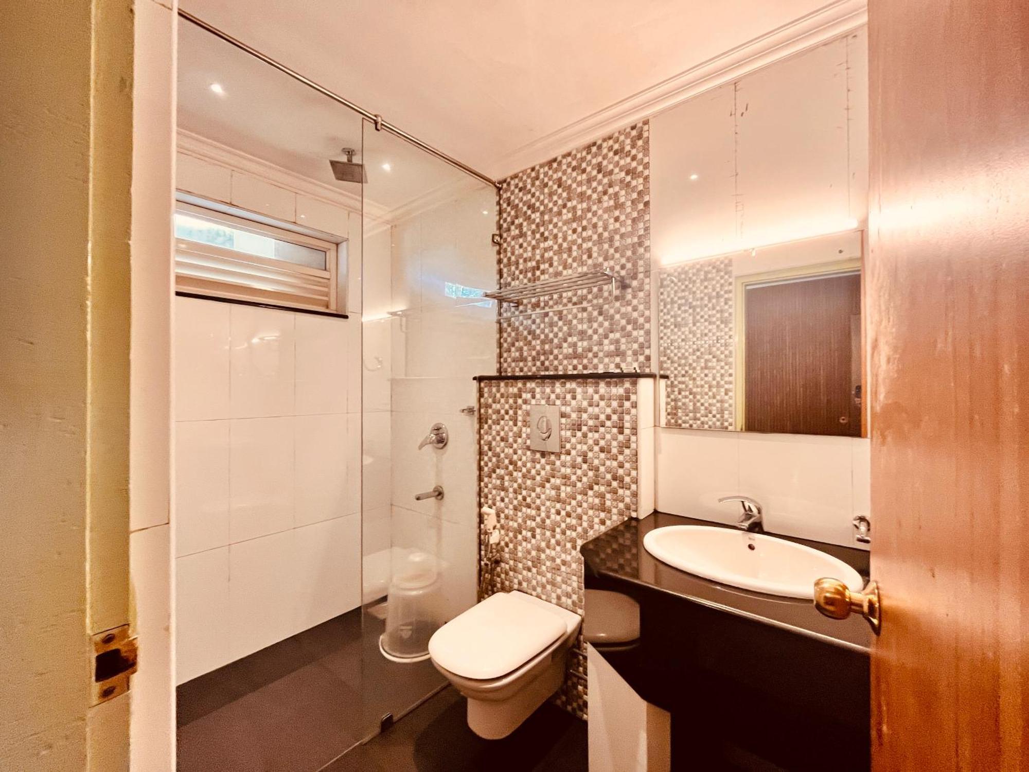 Pearl Grand Boutique Cottage In Omaxe Anandam Vrindavan - #Premium Ac Rooms With Balcony #Big Parking #Lift #Garden #Peaceful Area #Near Prem Mandir #Property Of The Year #Most Awarded Extérieur photo